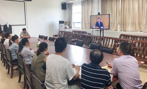 向抗疫英雄致敬！宜化集團組織收看全國抗擊新冠肺炎疫情表彰大會(圖13)