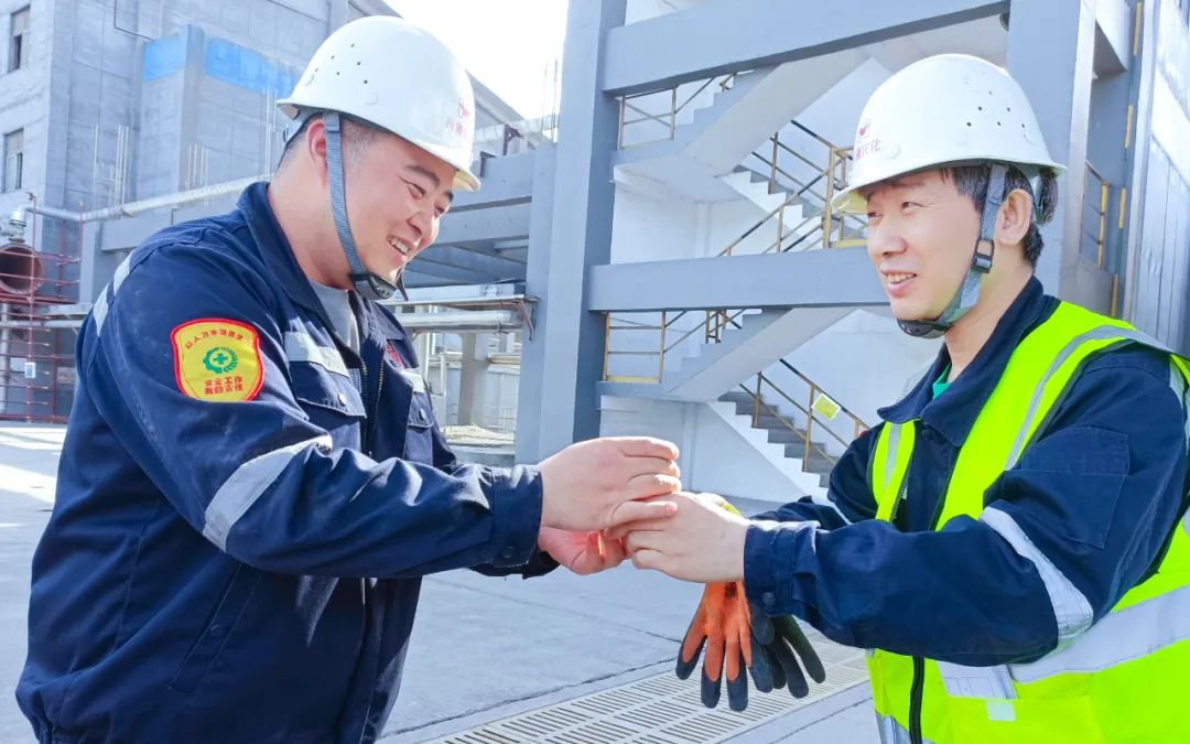 新疆宜化乙炔車間運行一班：立足崗位強技能，凝心聚力創(chuàng)佳績(圖5)