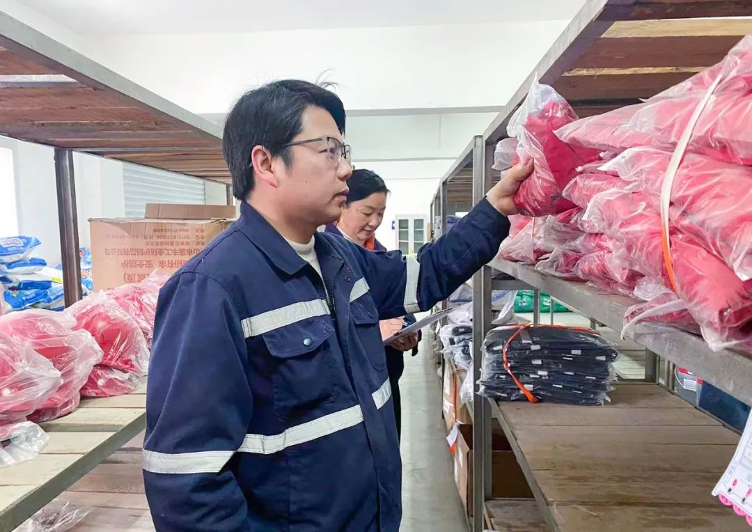 宜化礦業(yè)郭倉(cāng)?。簼M腔熱愛(ài)向機(jī)電，一片初心為礦山(圖4)