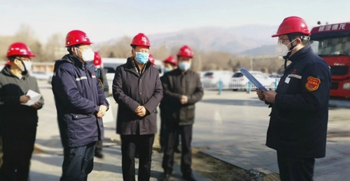 青海省委常委、省總工會主席馬吉孝到青海宜化調(diào)研慰問