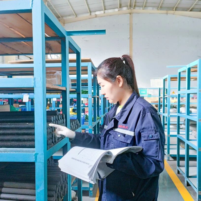 【宜化榜樣】聯(lián)化公司阿榮：敬業(yè)釋初心，用心做好倉(cāng)儲(chǔ)管理